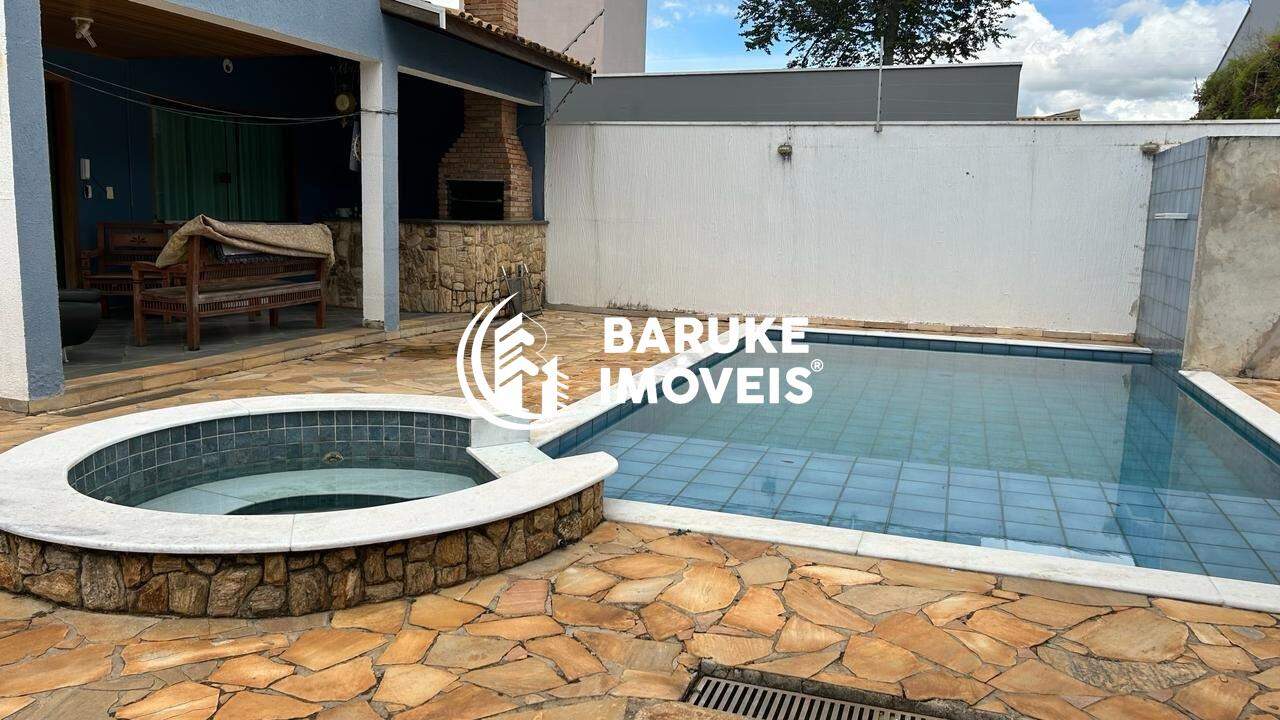 Casa à venda no bairro VILA AVAÍIndaiatuba: 