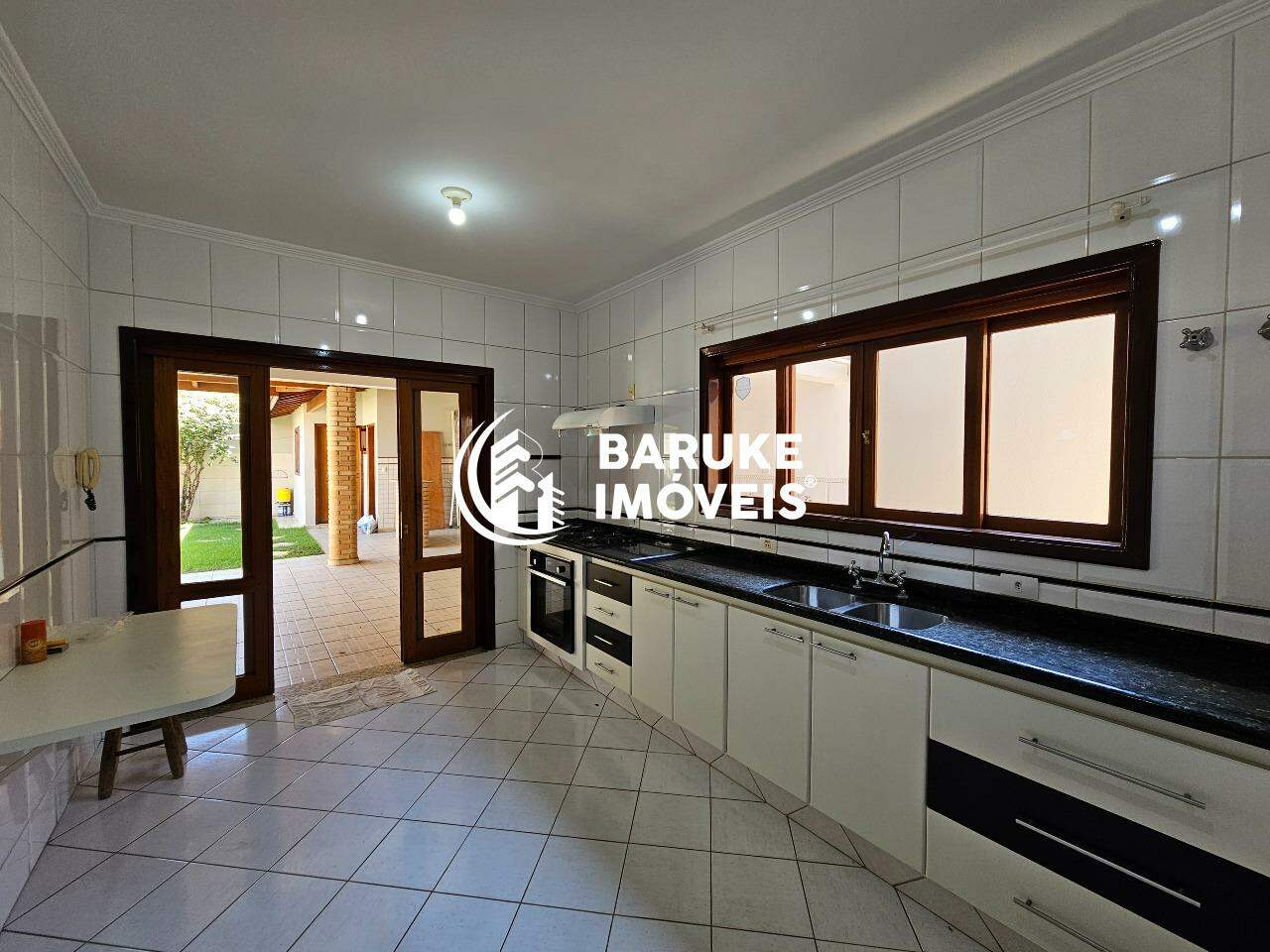 Casa à venda no bairro VILA AVAÍIndaiatuba: 