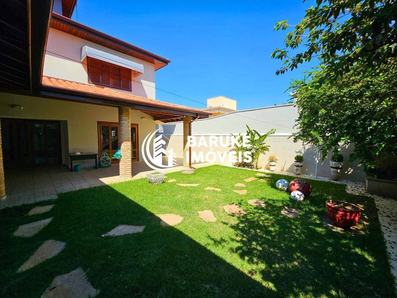 Casa à venda no bairro VILA AVAÍIndaiatuba: 