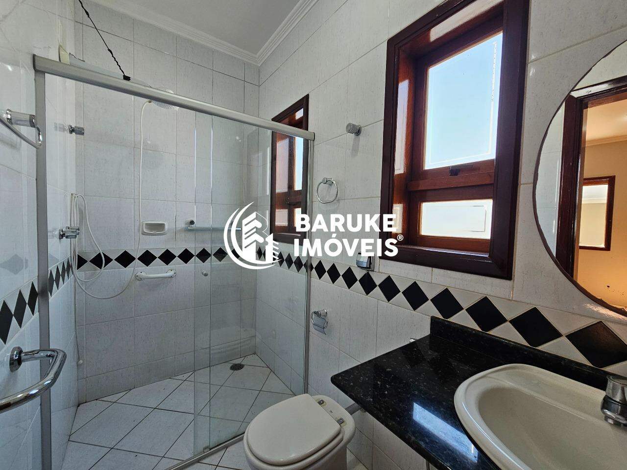 Casa à venda no bairro VILA AVAÍIndaiatuba: 