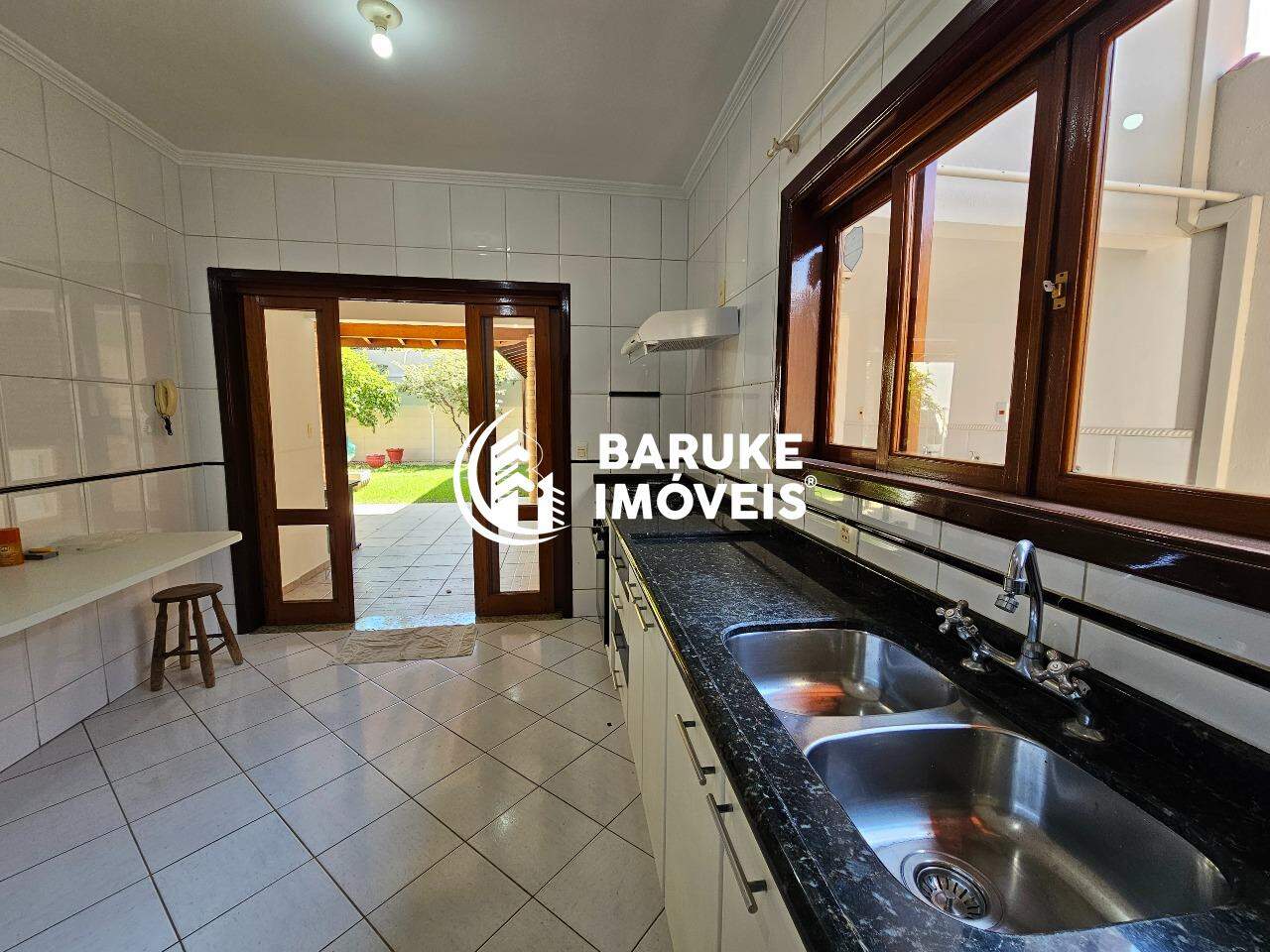Casa à venda no bairro VILA AVAÍIndaiatuba: 