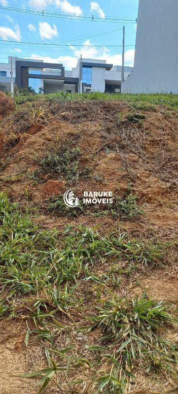 Terreno à venda no bairro JARDIM RESIDENCIAL VIENAIndaiatuba: 
