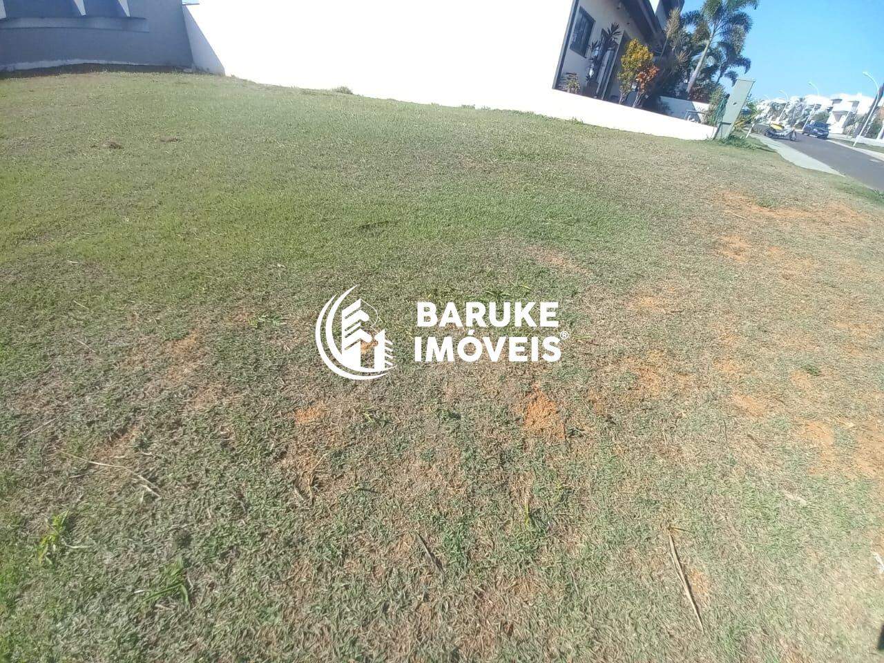 Terreno à venda no bairro JARDIM RESIDENCIAL DONA LUCILLAIndaiatuba: 