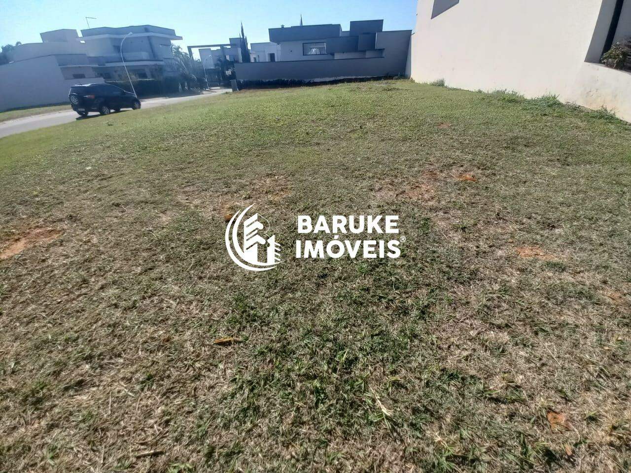 Terreno à venda no bairro JARDIM RESIDENCIAL DONA LUCILLAIndaiatuba: Frente