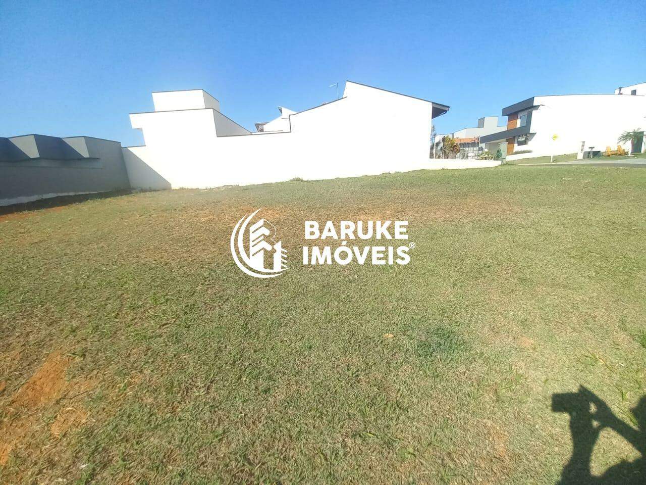 Terreno à venda no bairro JARDIM RESIDENCIAL DONA LUCILLAIndaiatuba: Frente 