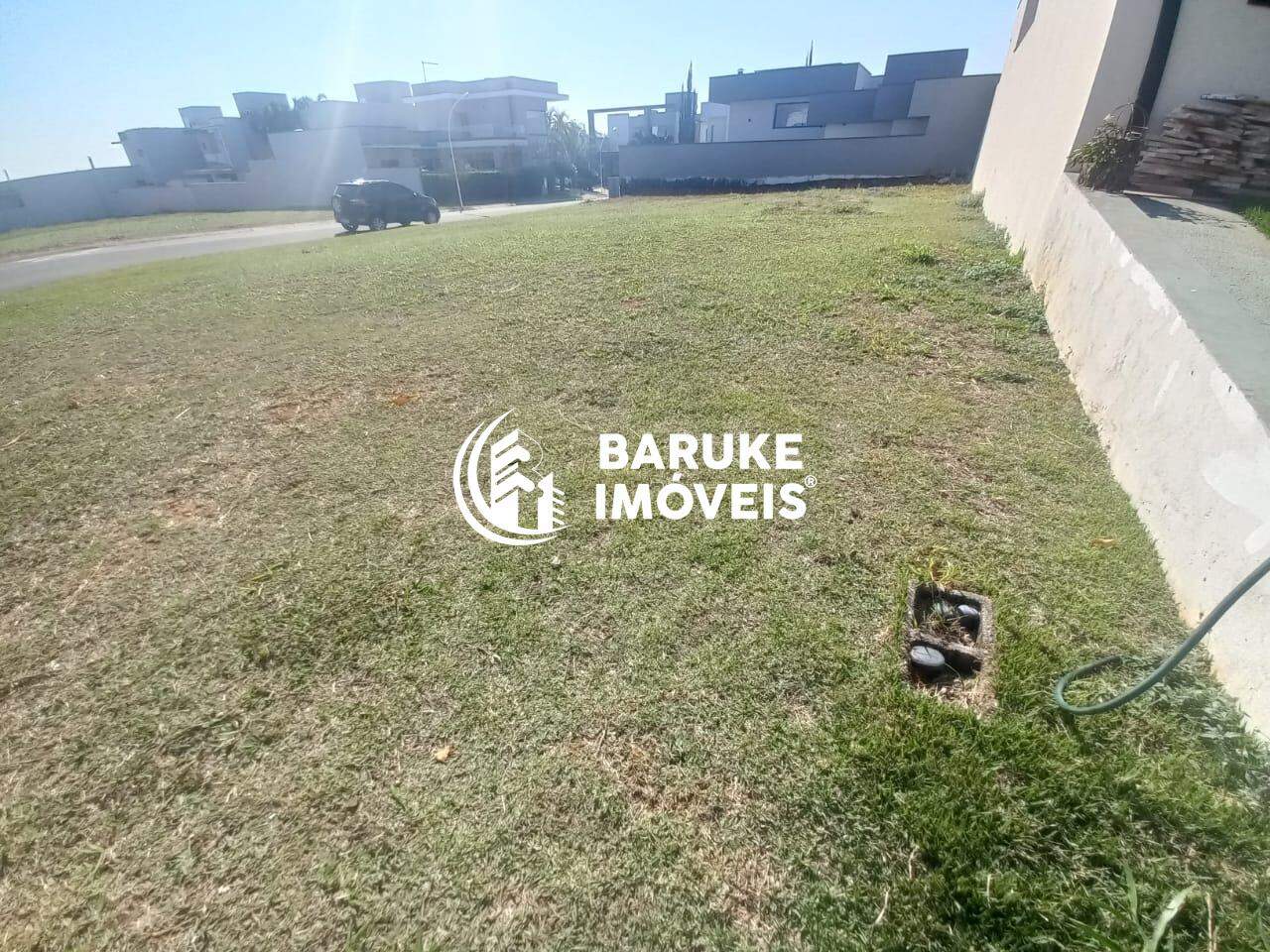 Terreno à venda no bairro JARDIM RESIDENCIAL DONA LUCILLAIndaiatuba: Frente 