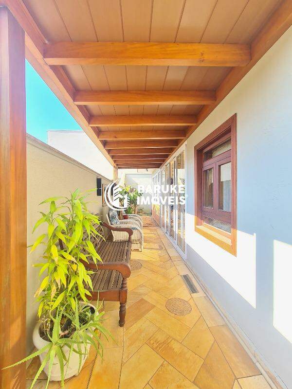 Casa de condomínio à venda no bairro VILLAGE TERRAS DE INDAIÁIndaiatuba: 