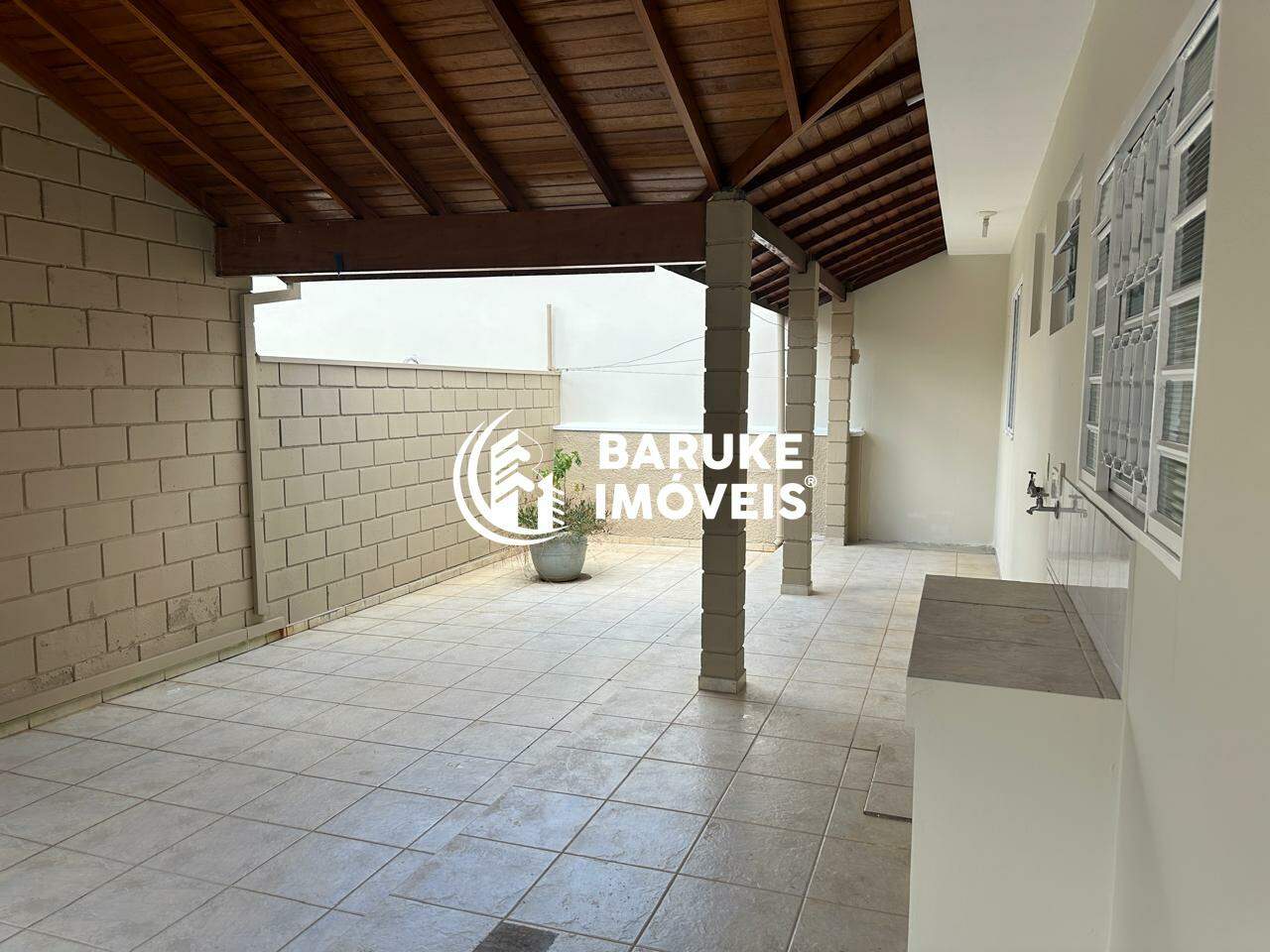 Casa à venda no bairro Jardim São Luiz Indaiatuba: 