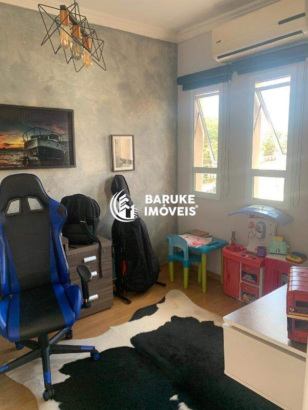 Casa à venda no bairro JARDIM VALENÇAIndaiatuba: 