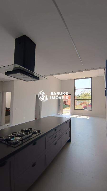 Casa de condomínio à venda no bairro Jardim Villa SapezalIndaiatuba: 