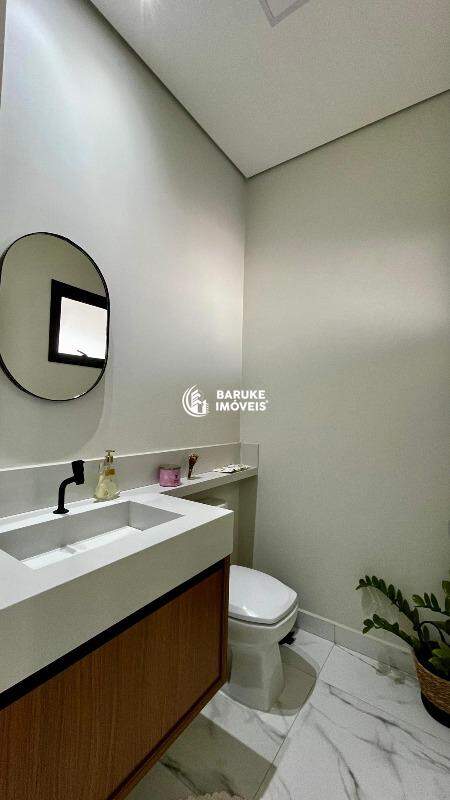 Casa de condomínio à venda no bairro JARDIM MANTOVAIndaiatuba: 