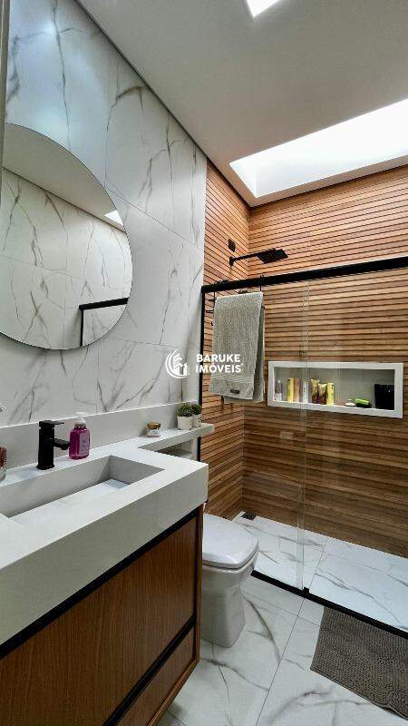 Casa de condomínio à venda no bairro JARDIM MANTOVAIndaiatuba: 