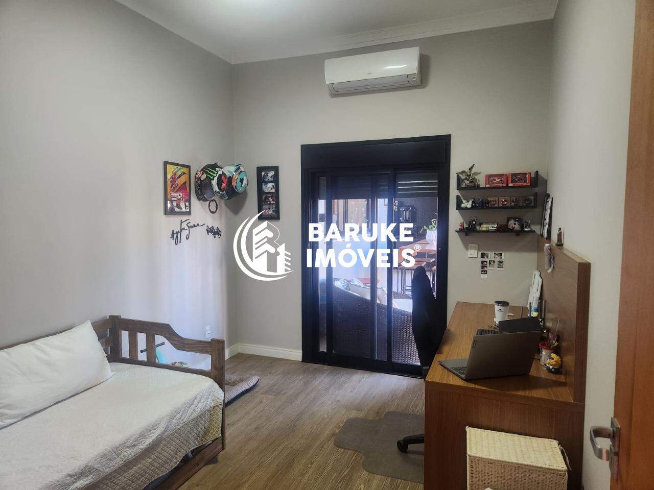 Casa de condomínio à venda no bairro JARDIM RESIDENCIAL DONA LUCILLAIndaiatuba: 