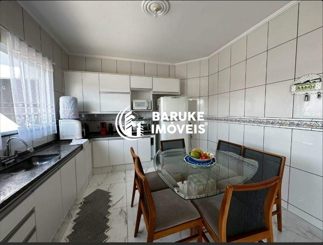 Casa à venda no bairro JARDIM REGENTEIndaiatuba: 