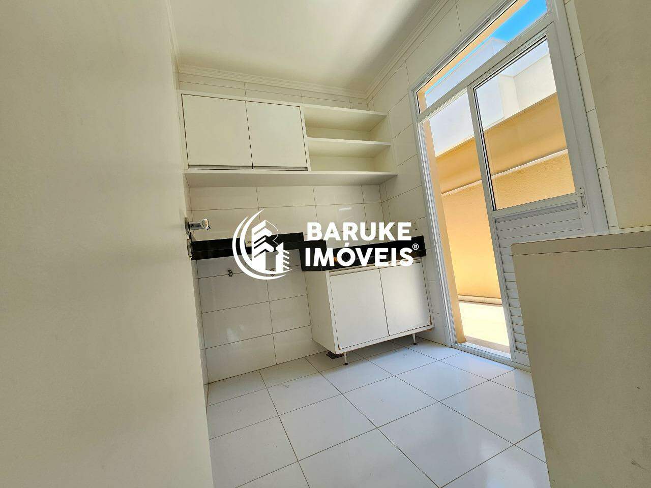 Casa de condomínio à venda no bairro JARDIM RESIDENCIAL SANTA CLARAIndaiatuba: 