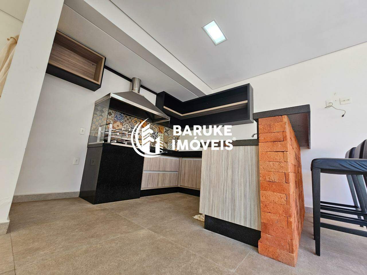 Casa de condomínio à venda no bairro JARDIM RESIDENCIAL SANTA CLARAIndaiatuba: 