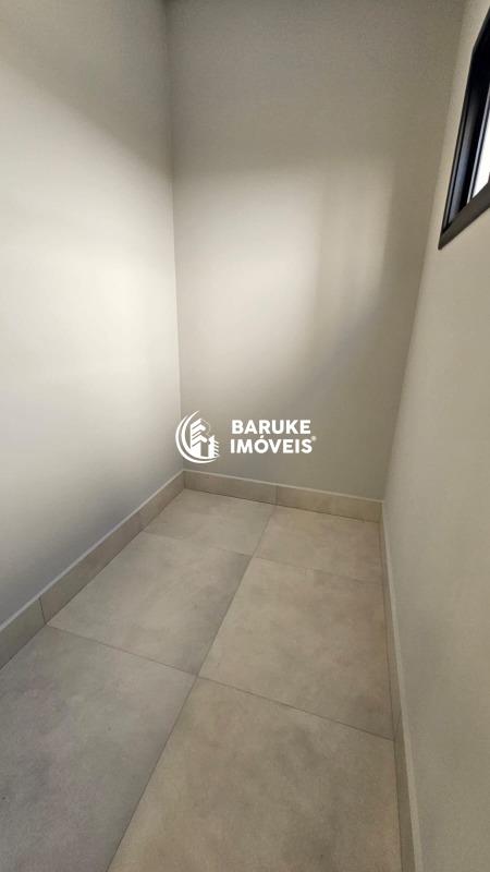 Casa de condomínio à venda no bairro JARDINS DI ROMAIndaiatuba: 