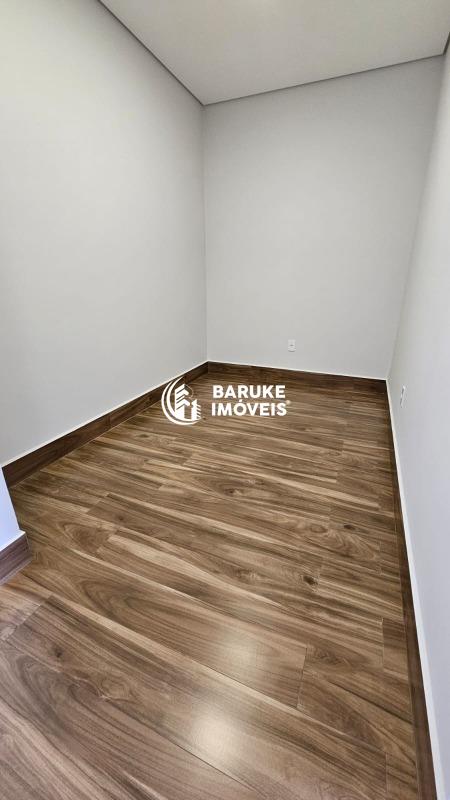 Casa de condomínio à venda no bairro JARDINS DI ROMAIndaiatuba: 