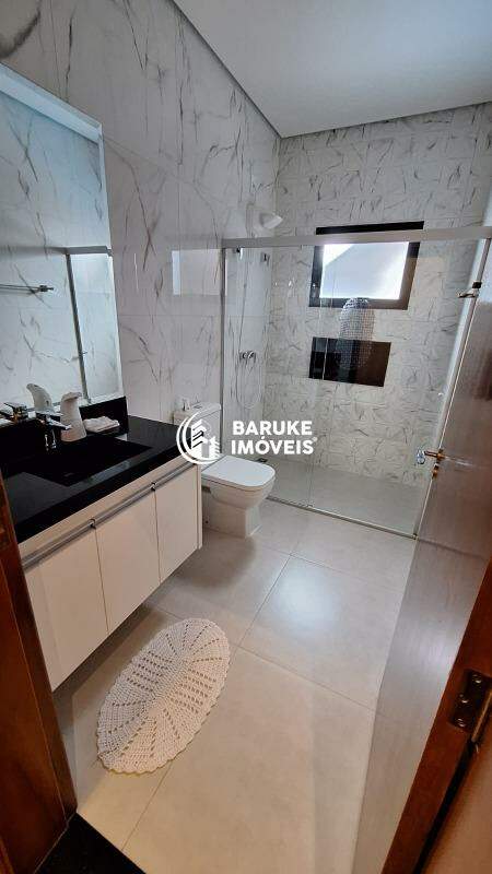 Casa de condomínio à venda no bairro JARDIM MANTOVAIndaiatuba: 