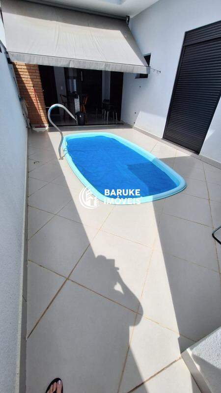 Casa de condomínio à venda no bairro JARDIM MANTOVAIndaiatuba: 