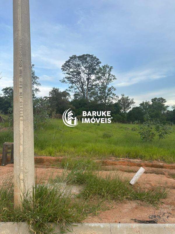 Terreno à venda no bairro PARQUE RESERVA SANTA MARIAIndaiatuba: 