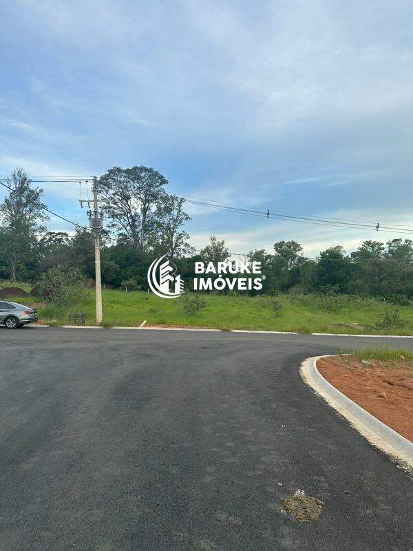Terreno à venda no bairro PARQUE RESERVA SANTA MARIAIndaiatuba: 