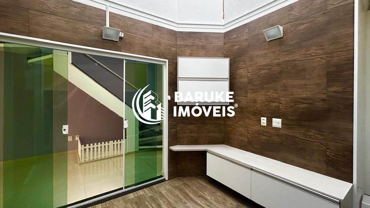 Casa à venda no bairro VILA FURLANIndaiatuba: 