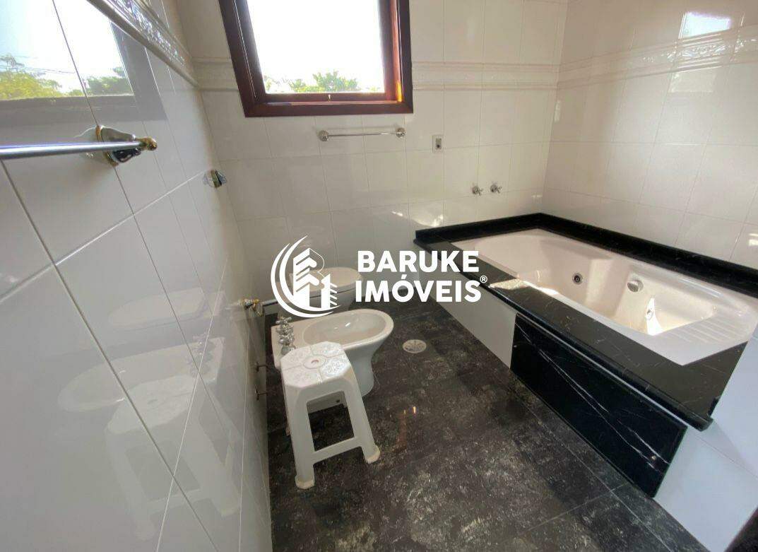 Casa de condomínio para aluguel no bairro HELVETIA COUNTRYIndaiatuba: 