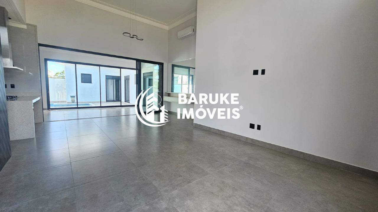 Casa de condomínio à venda no bairro JARDIM RESIDENCIAL VIENAIndaiatuba: 