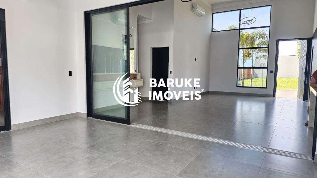 Casa de condomínio à venda no bairro JARDIM RESIDENCIAL VIENAIndaiatuba: 