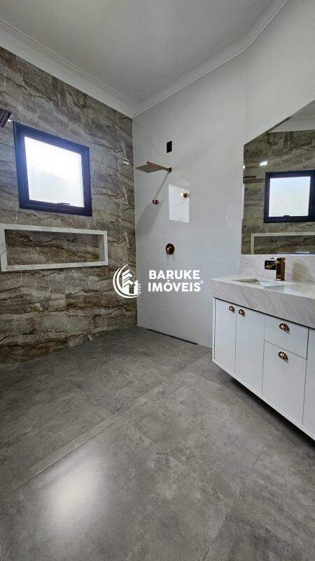 Casa de condomínio à venda no bairro JARDIM RESIDENCIAL VIENAIndaiatuba: 