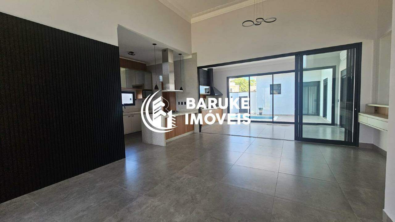 Casa de condomínio à venda no bairro JARDIM RESIDENCIAL VIENAIndaiatuba: 