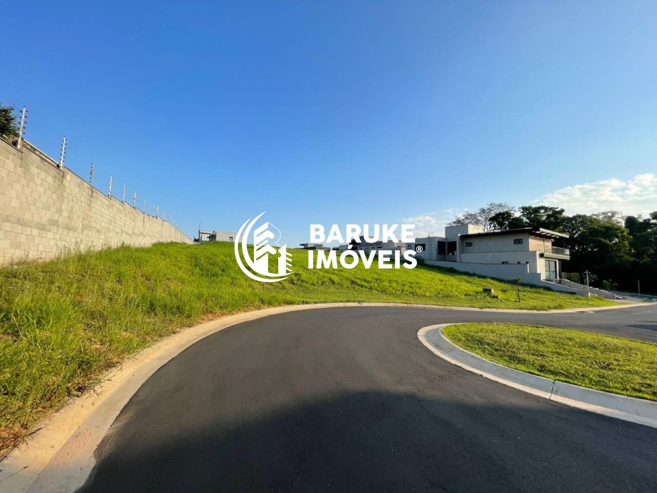 Terreno à venda no bairro Parque Villa dos PinheirosIndaiatuba: 