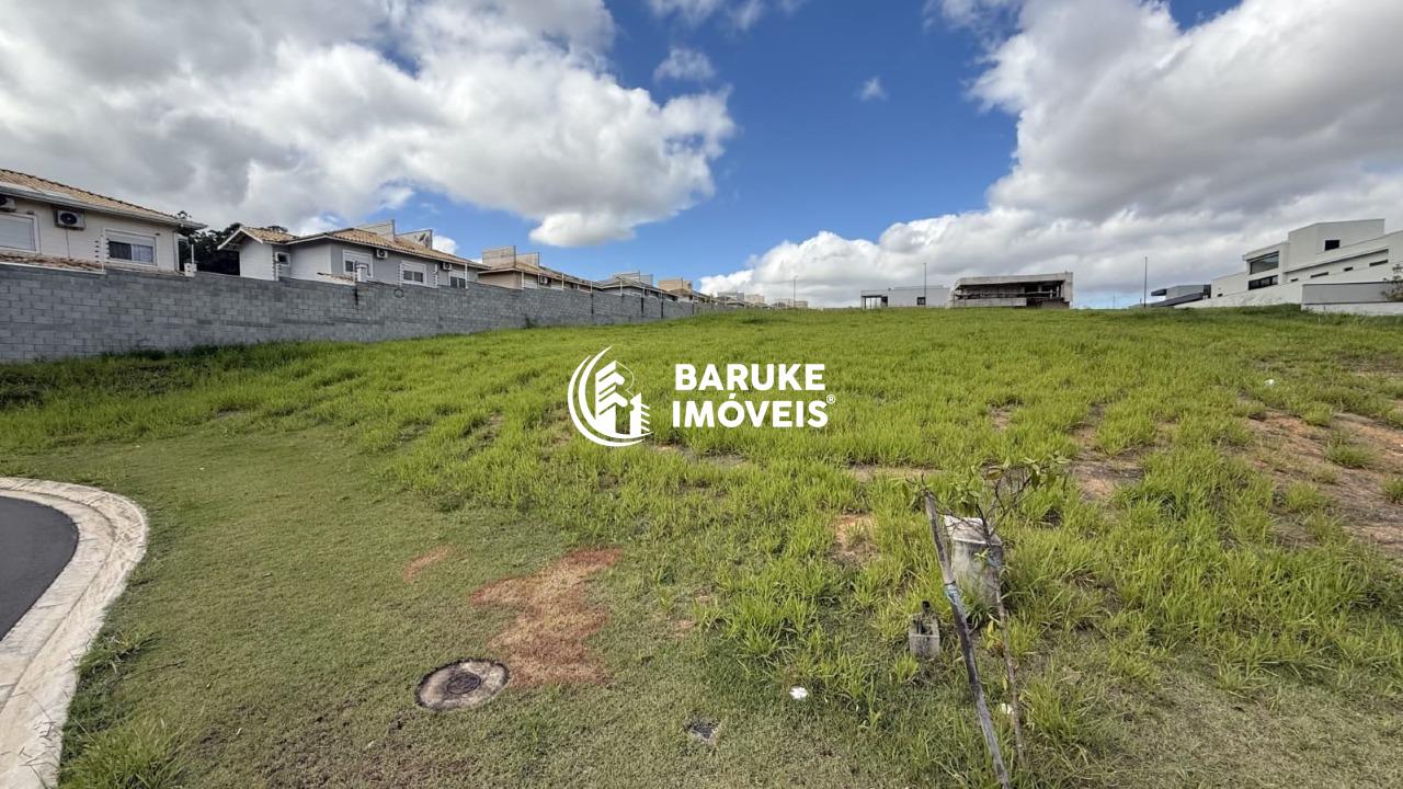Terreno à venda no bairro Parque Villa dos PinheirosIndaiatuba: 