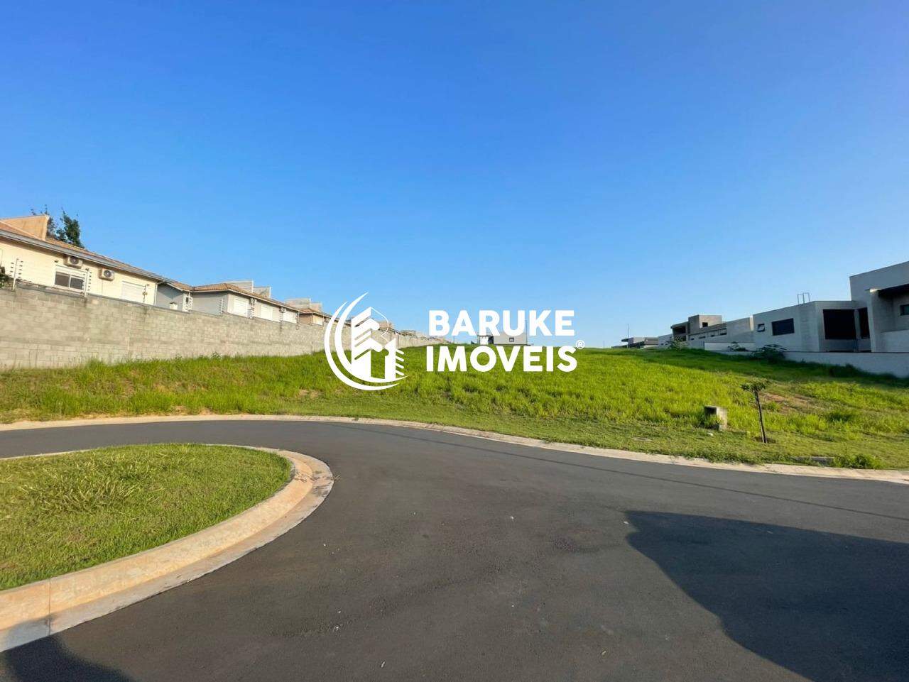 Terreno à venda no bairro Parque Villa dos PinheirosIndaiatuba: 