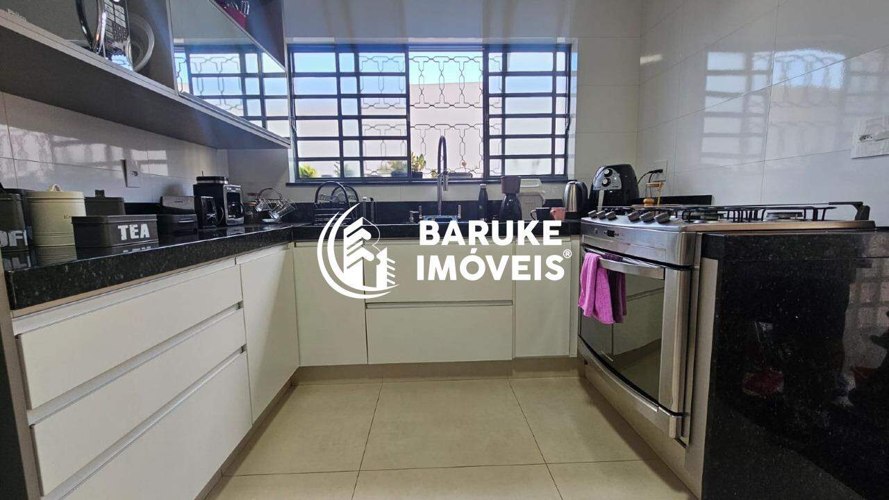 Casa à venda no bairro Jardim ReginaIndaiatuba: 