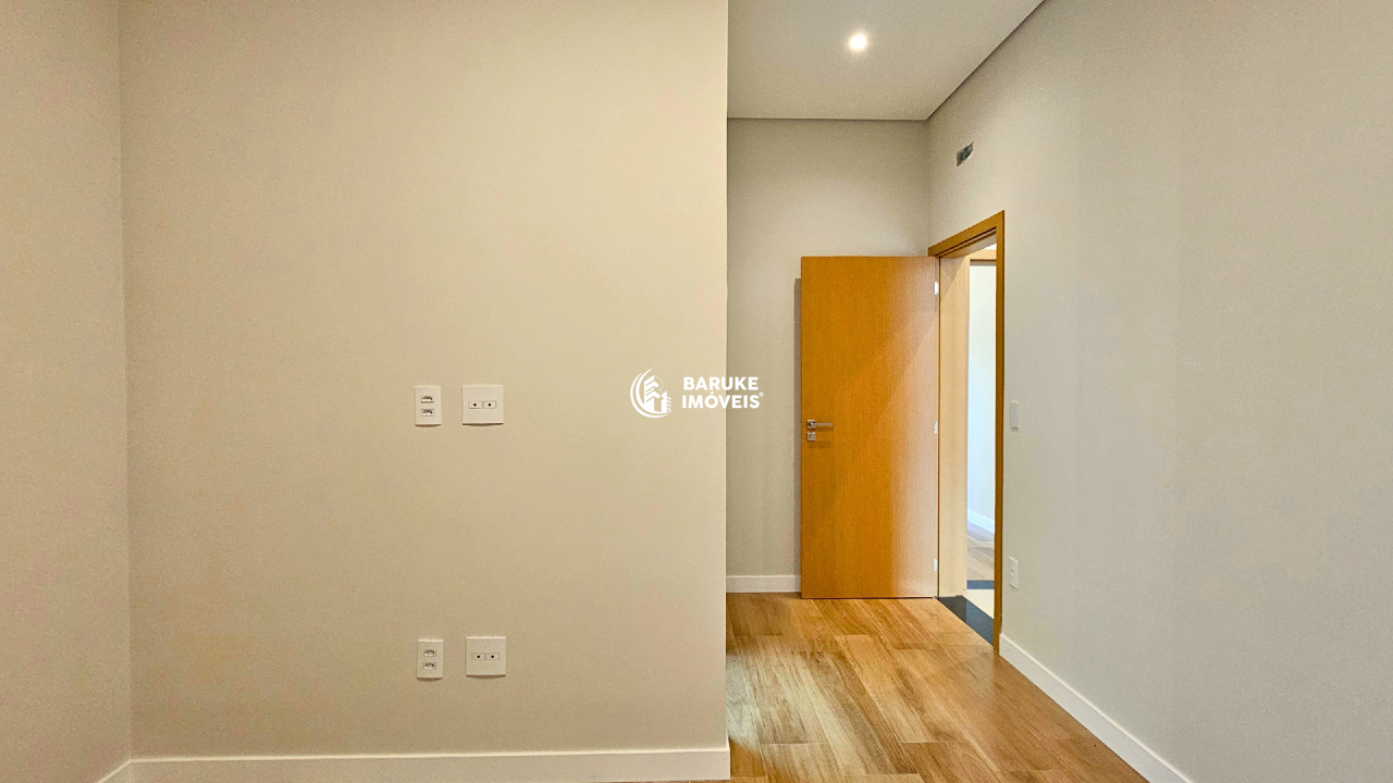 Casa de condomínio à venda no bairro Jardim Villa SapezalIndaiatuba: