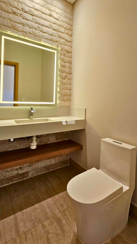 Casa de condomínio à venda no bairro Jardim Villa SapezalIndaiatuba: