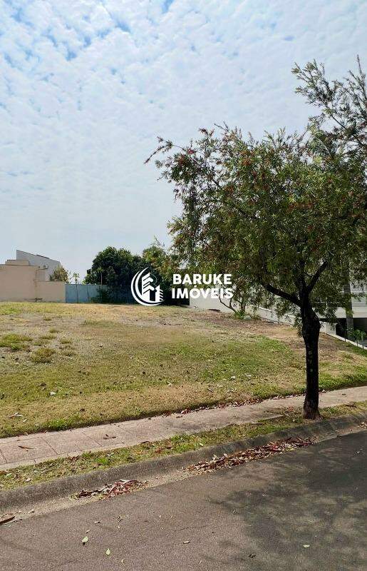 Terreno à venda no bairro JARDIM VILA PARADISOIndaiatuba: 
