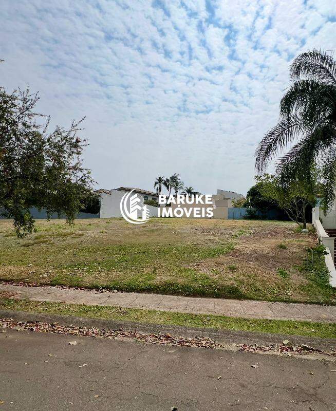 Terreno à venda no bairro JARDIM VILA PARADISOIndaiatuba: 