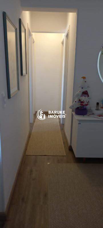 Apartamento à venda no bairro JARDIM POMPEIAIndaiatuba: 