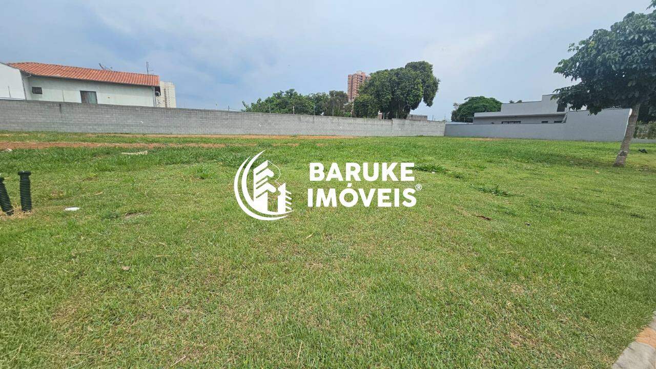 Terreno à venda no bairro Residencial CretaIndaiatuba: 