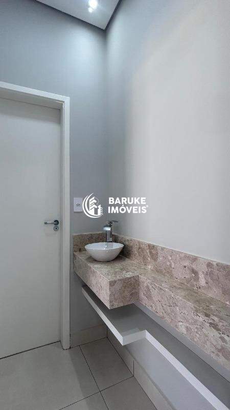 Casa de condomínio à venda no bairro JARDIM RESIDENCIAL VIENAIndaiatuba: 