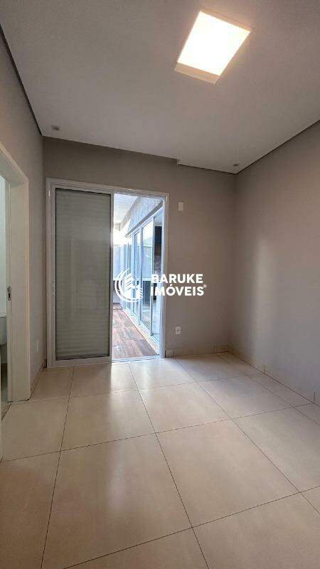 Casa de condomínio à venda no bairro JARDIM RESIDENCIAL VIENAIndaiatuba: 