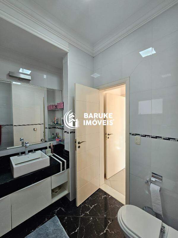 Casa de condomínio à venda no bairro JARDIM RESIDENCIAL VILLA SUÍÇAIndaiatuba: 