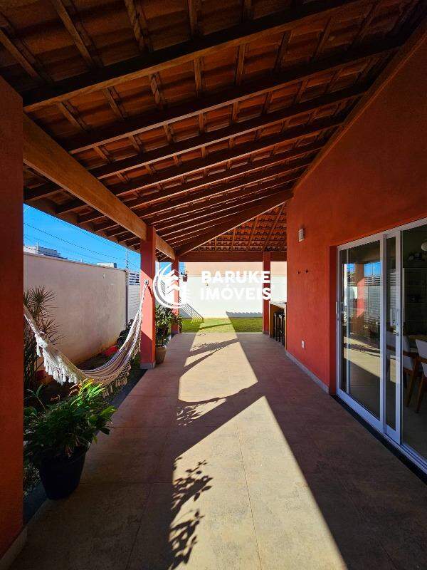 Casa de condomínio à venda no bairro JARDINS DO IMPÉRIOIndaiatuba: 