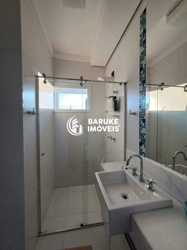 Casa de condomínio para aluguel no bairro JARDIM ESPLENDORIndaiatuba: 