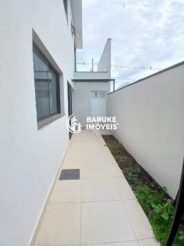 Casa de condomínio à venda no bairro JARDINS DI ROMAIndaiatuba: 