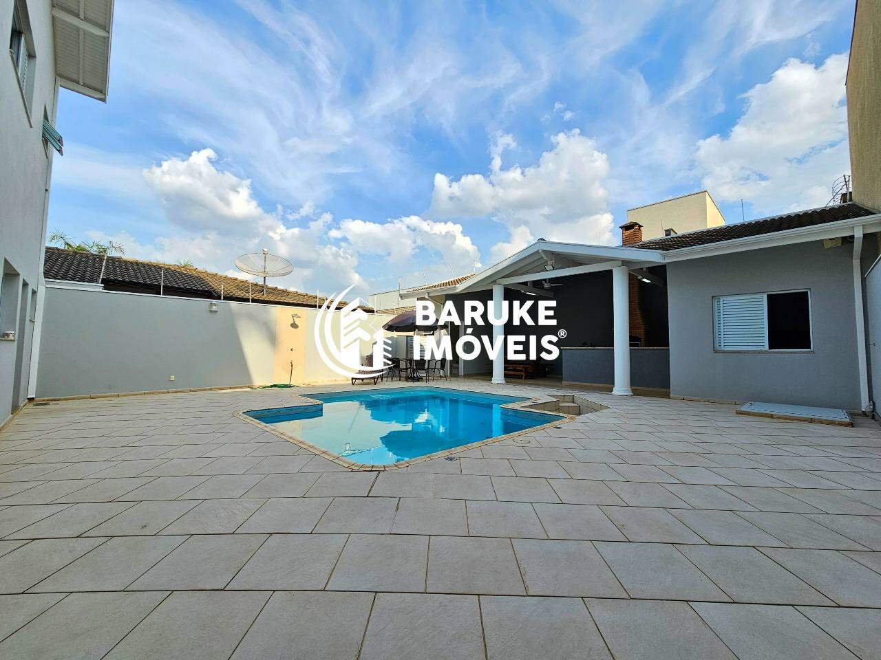 Casa à venda no bairro Jardim EsplanadaIndaiatuba: 