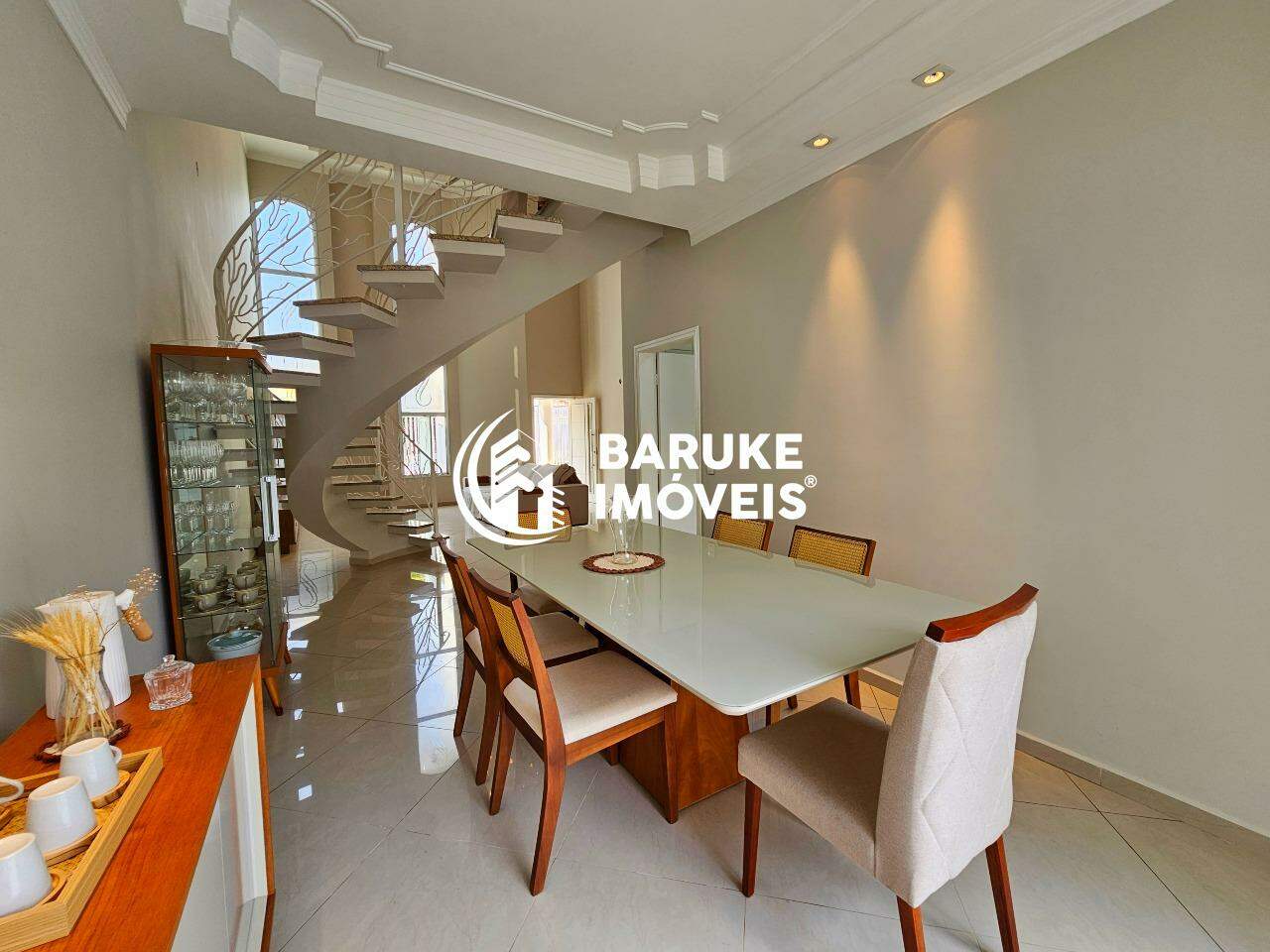 Casa à venda no bairro Jardim EsplanadaIndaiatuba: 